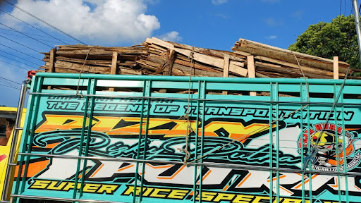 Pengiriman Muatan Limbah Kayu Veneer dan Wood Chip
